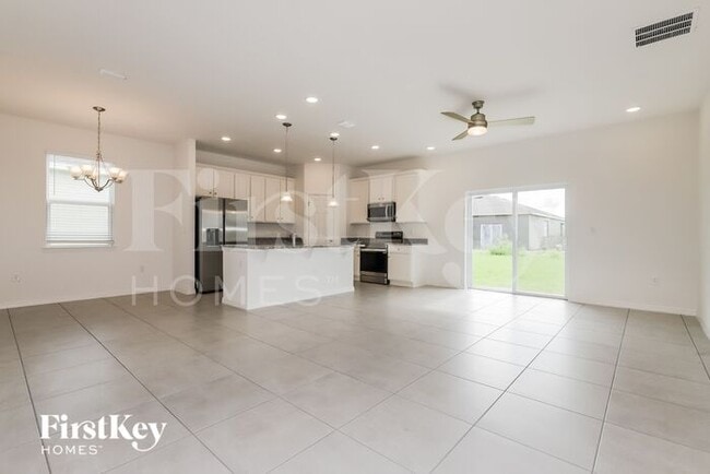 Photo - 503 Crown Rose Dr