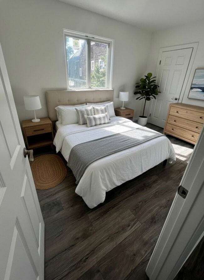 Photo - 931 W 23rd St Unit 931