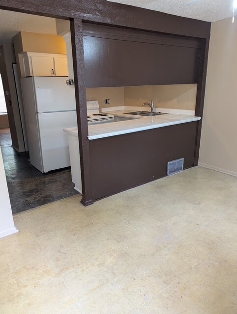 Photo - 2816 E 10th St