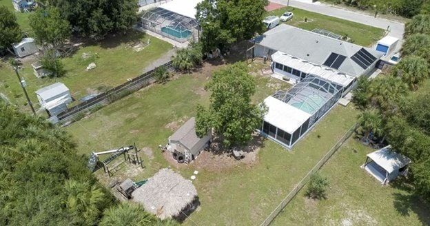 Photo - 517 Plumosa Ave