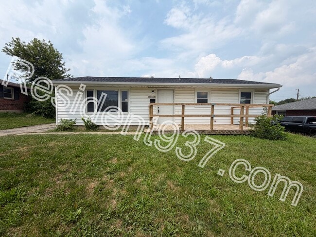 Building Photo - Completely Updated 3 bed 1 Bath home!