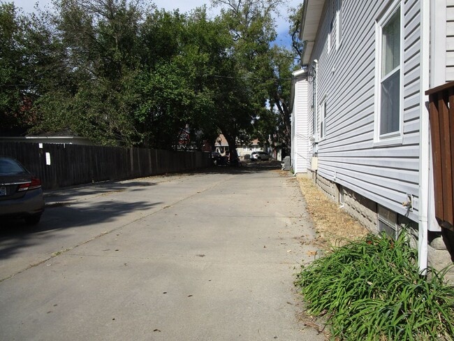 Photo - 820 Moro St Unit Moro 820 #3