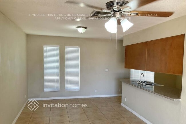 Photo - 834 E Glade Ave