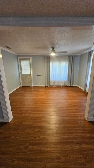 Photo - 2235 Johnson St