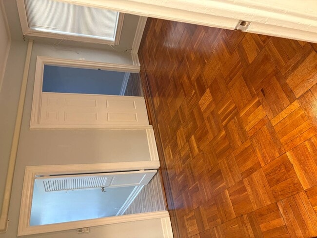 Photo - 176 E 93rd St