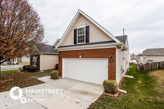 Photo - 7010 Dacian Ln