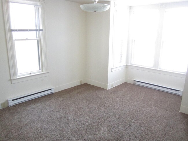 Photo - 221 N Holly St Unit 1