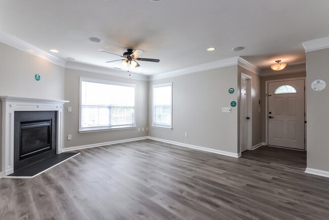 Photo - 471 Averasboro Dr