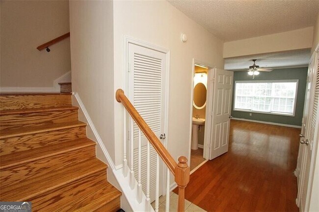 Photo - 3500 Sweetwater Rd Unit 312