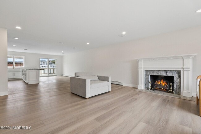 Photo - 1419 Joseph St