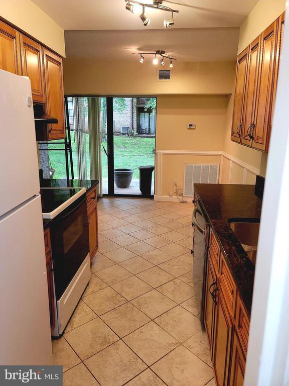 Photo - 2226 Castle Rock Square Unit 1B
