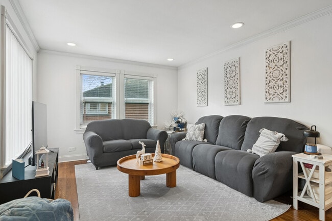 Photo - 102 S Ashland Ave