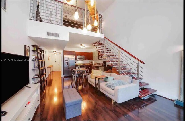 Photo - 41 SE 5th St Condo Unit 704