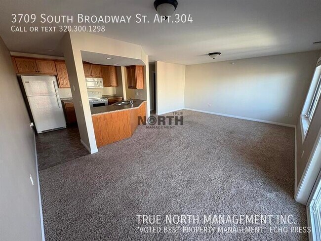 Building Photo - 3709 S Broadway St