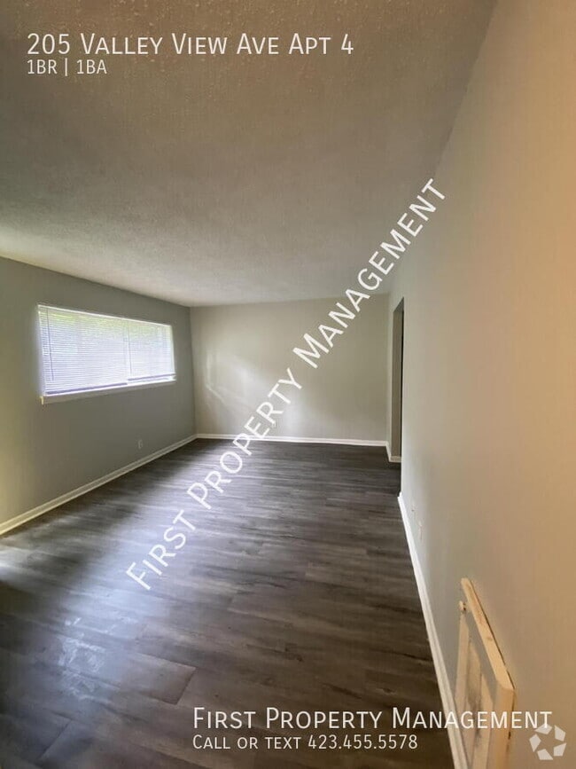 Building Photo - 205 Valley View Ave Unit 4 Rental