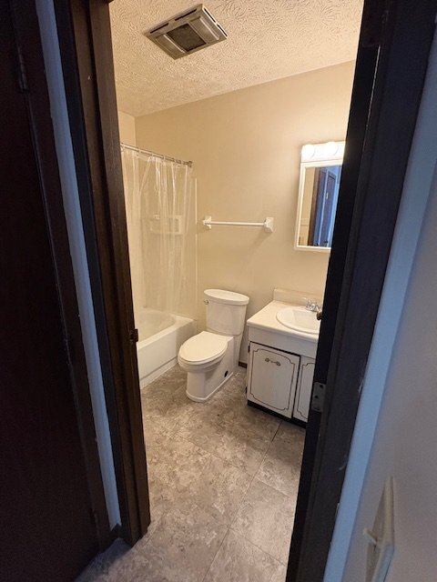 Photo - 478 Arch St Unit 323