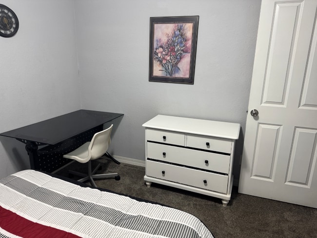 Photo - 14892 E Kentucky Dr