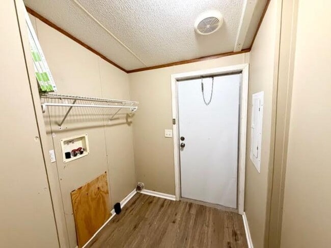 Photo - 136 Burkhart Ln