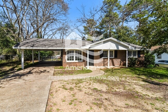 Photo - 2607 Plum St
