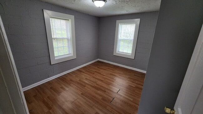 Photo - 840 M.L.K. Jr St