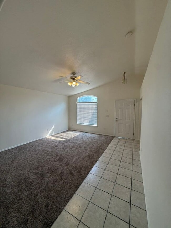 Photo - 31 N State St