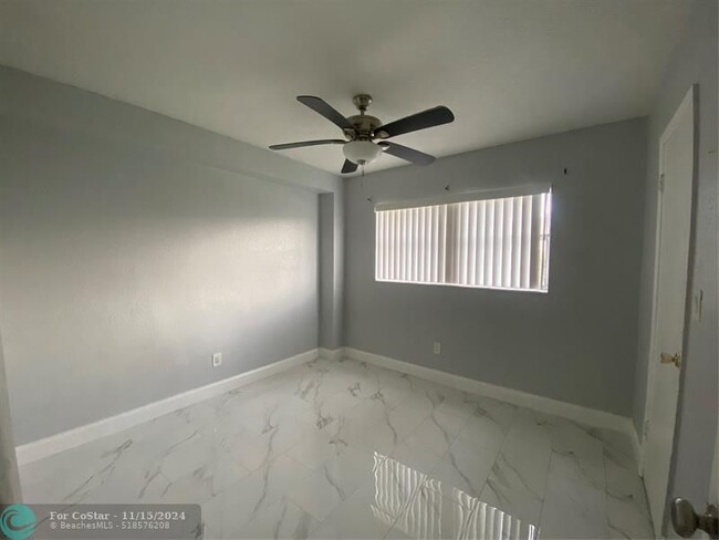 Photo - 1200 SW 52nd Ave Condo Unit 105-1