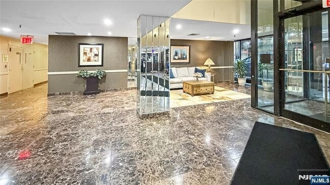 Photo - 326 Prospect Ave Unit 2G