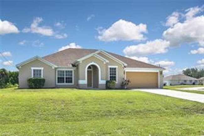 Building Photo - 1815 NW 24th Ave Rental