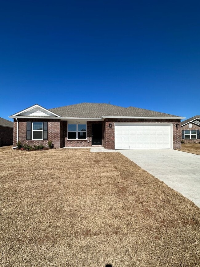 Photo - Preleasing now!! -Three Bedroom | Two Bath Home in Broken Arrow