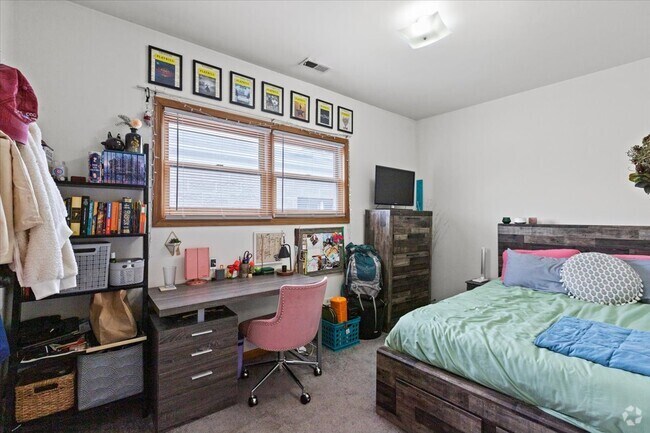 Building Photo - 1503 W Cortez St Unit 3 Rental