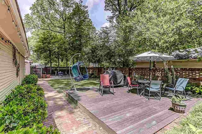 Photo - 2232 Washington Ave