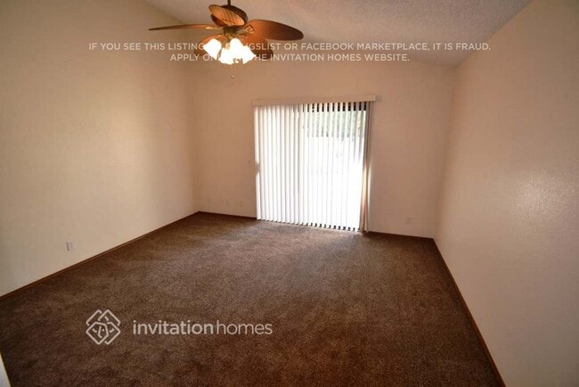 Photo - 921 S Val Vista Dr