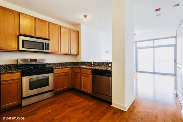 Photo - 1600 S Prairie Ave Unit 1805