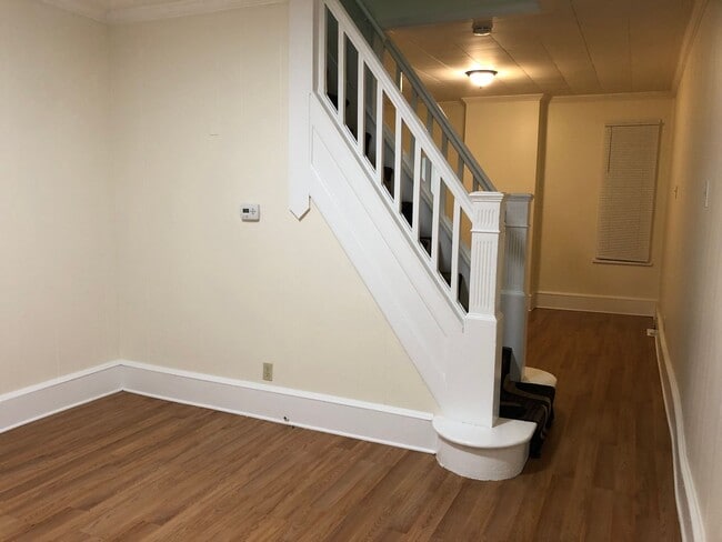 Photo - Fantastic 2+ Bedroom w/ 1 1/2 Bath Home! R...