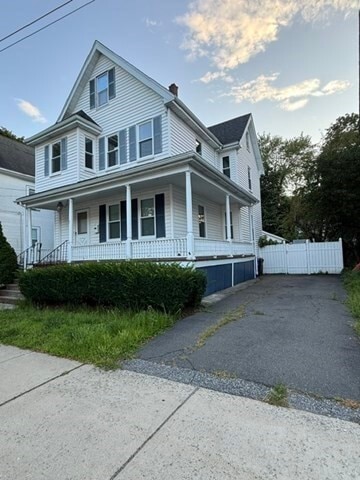 Photo - 7 Spruce St