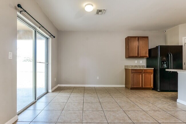 Photo - 25 SW 19th Terrace