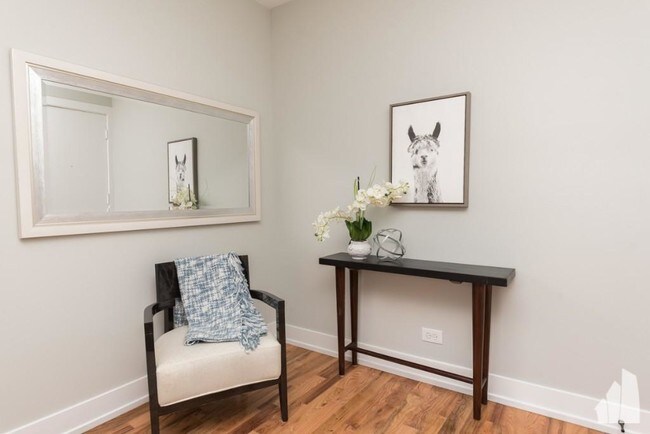 Photo - 0 bedroom in Chicago IL 60657 Unit F3