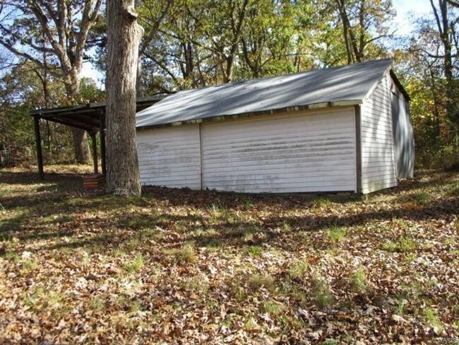Photo - POTOSI - 2 Bedroom Home On 1.1 Acres Close to Town - $599 MONTH / $999 DOWN