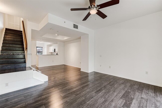 Photo - 8900 NE 8th Ave