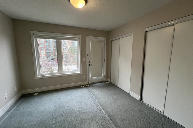 Photo - 70 Suncrest Blvd