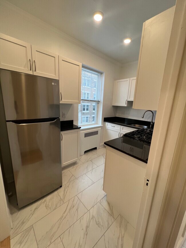 Photo - 75 Kilsyth Rd