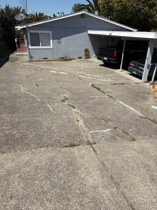 Photo - 160 Denio St Apartment Unit 1