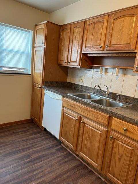 Photo - 554 Pershing Ave