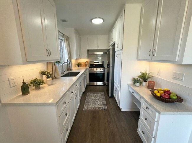 Photo - 2849 Waverly Dr