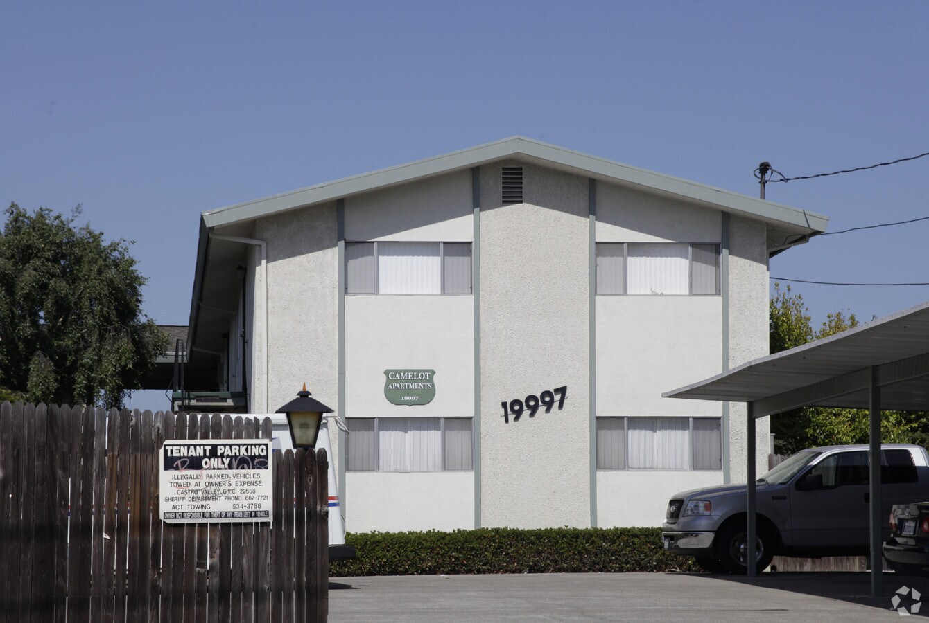 Photo - Camelot Apartments