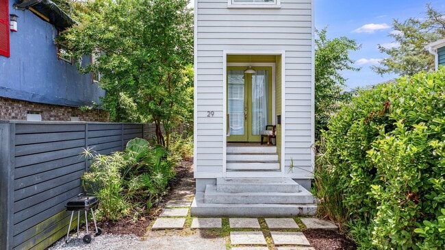 Photo - Modern Downtown Home!