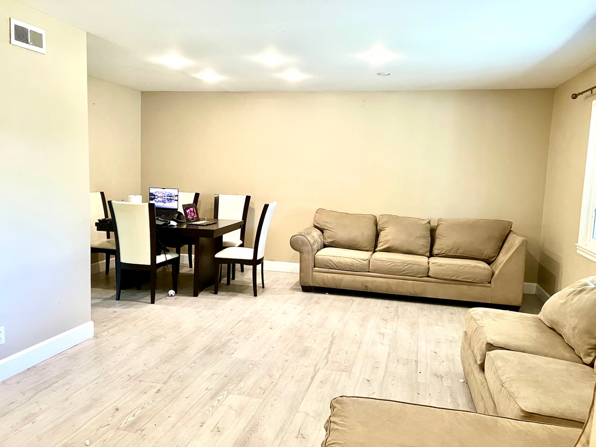 Photo - 25385 Calaroga Ave