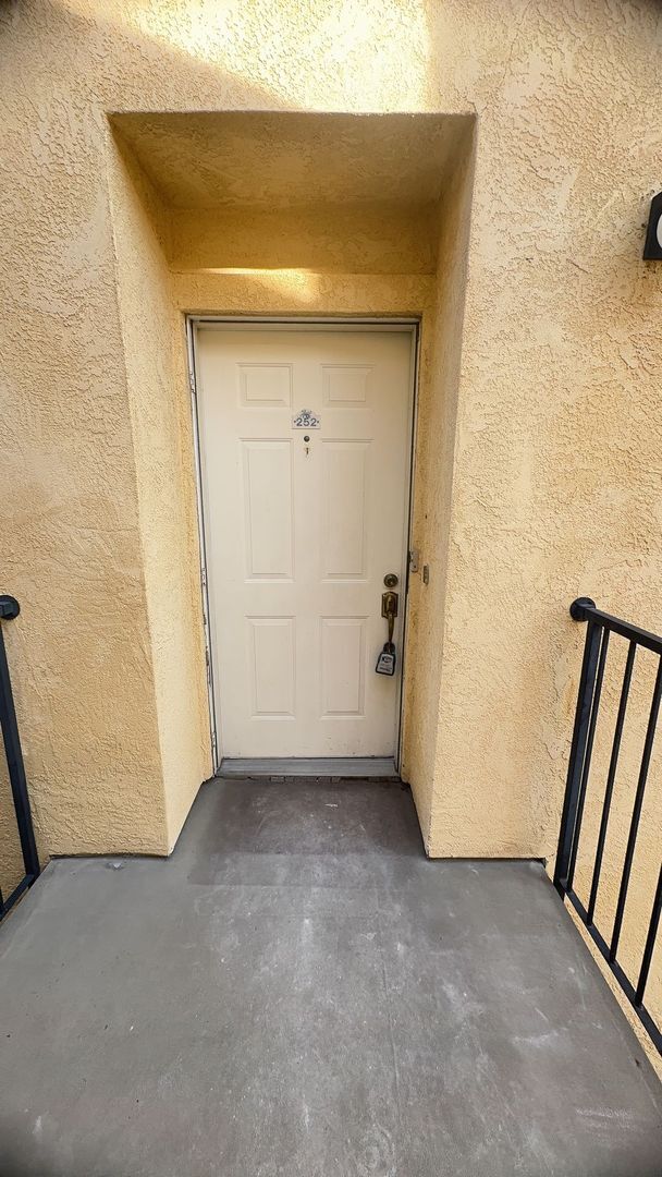 Photo - 2 Bed/2 Bath in Gated Community Condo Unit 252