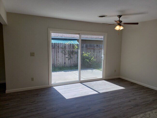 Photo - Nice, Cute and Clean!!!