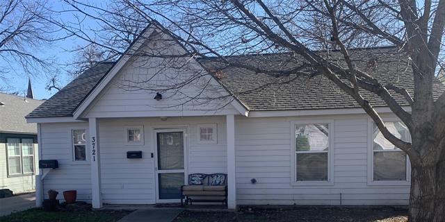 Building Photo - 3721 El Campo Ave